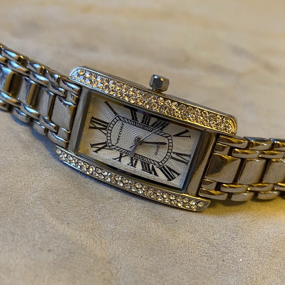 Vernier Quartz ladies watch